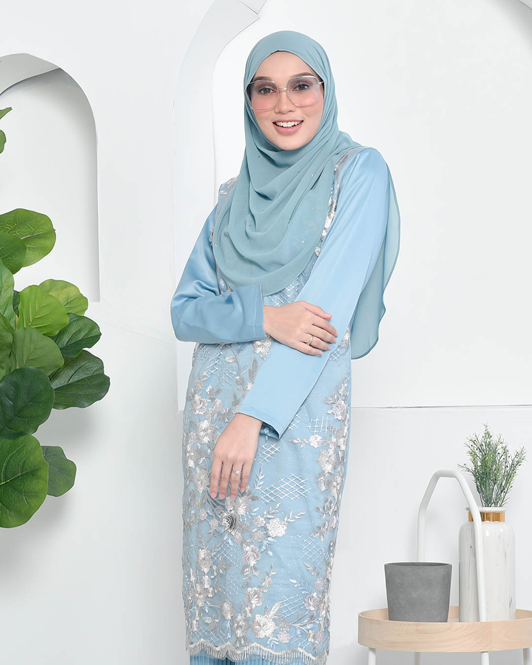 Baju Kurung Lace Pleated Aeni - Glacier Blue