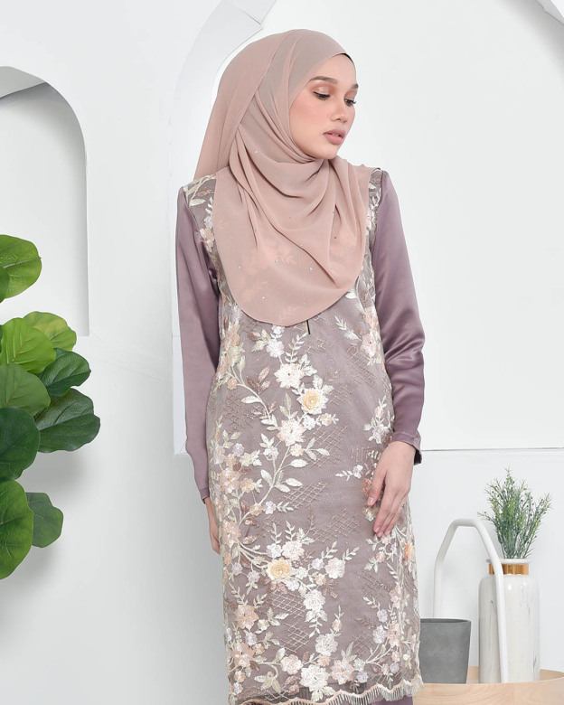 Baju Kurung Lace Pleated Aeni - Espresso Brown