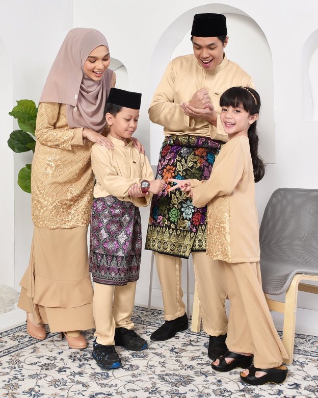 Baju Melayu Hamza Slim Fit - Gold Dust
