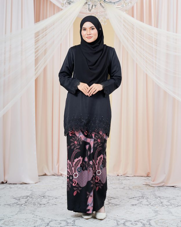Baju Kurung Batik Lasercut Hanifa - Matte Black