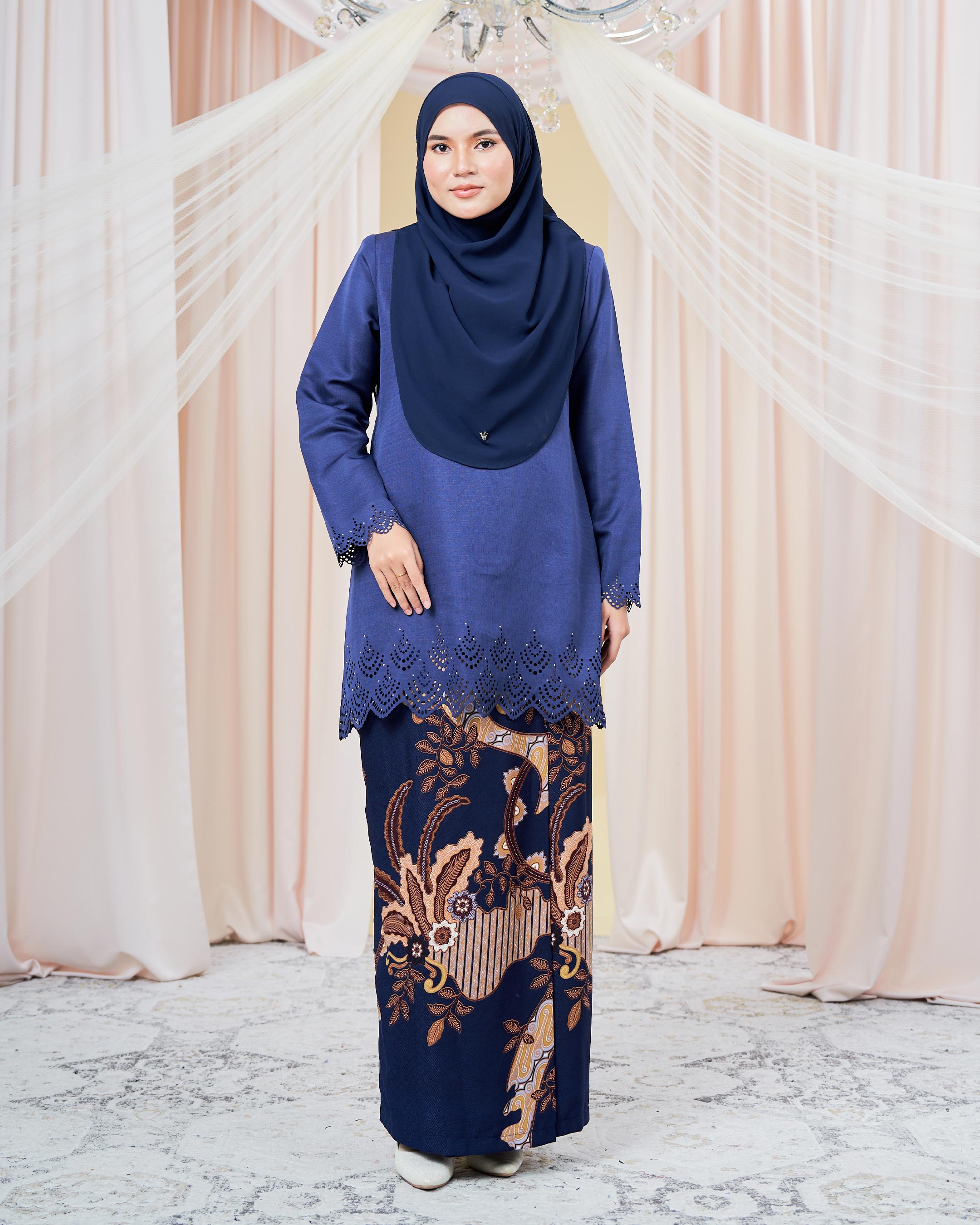 Baju Kurung Batik Lasercut Hanifa - Navy Blue