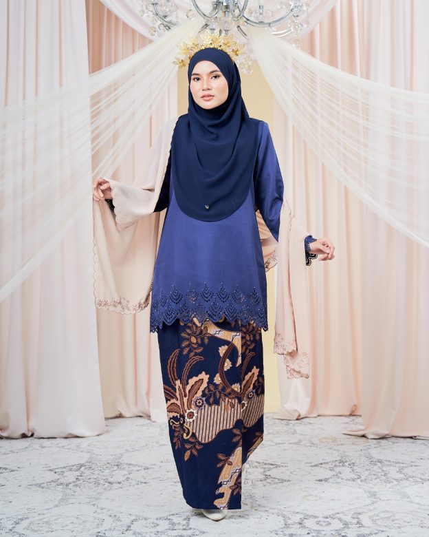 Baju Kurung Batik Lasercut Hanifa - Navy Blue
