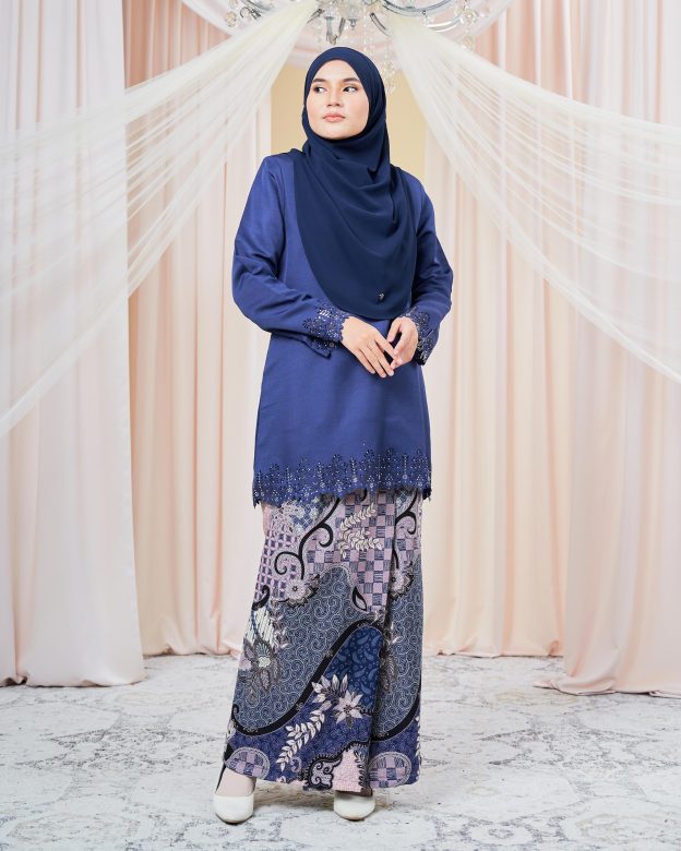 Baju Kurung Batik Lasercut Helda - Navy Blue