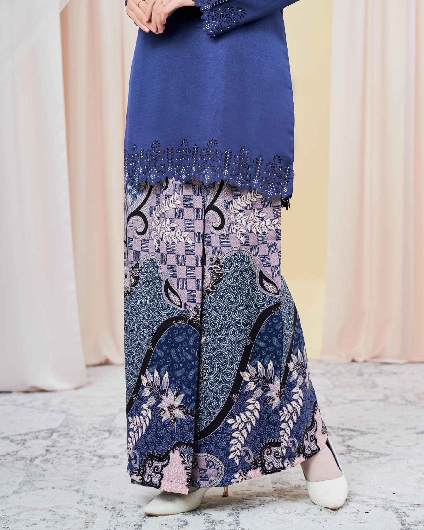 Baju Kurung Batik Lasercut Helda - Navy Blue