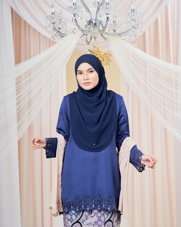 Baju Kurung Batik Lasercut Helda - Navy Blue