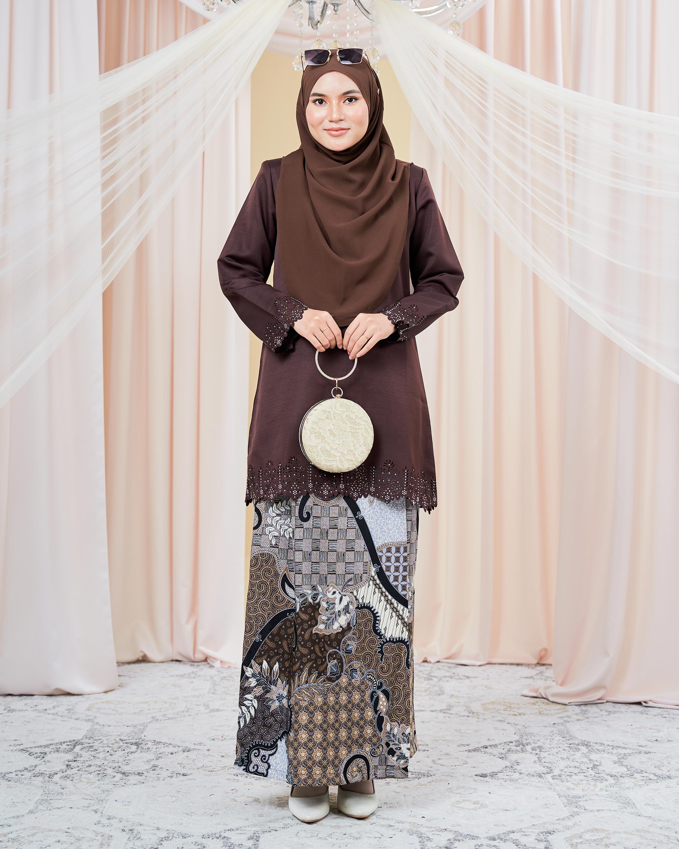 Baju Kurung Batik Lasercut Helda - Wood Brown