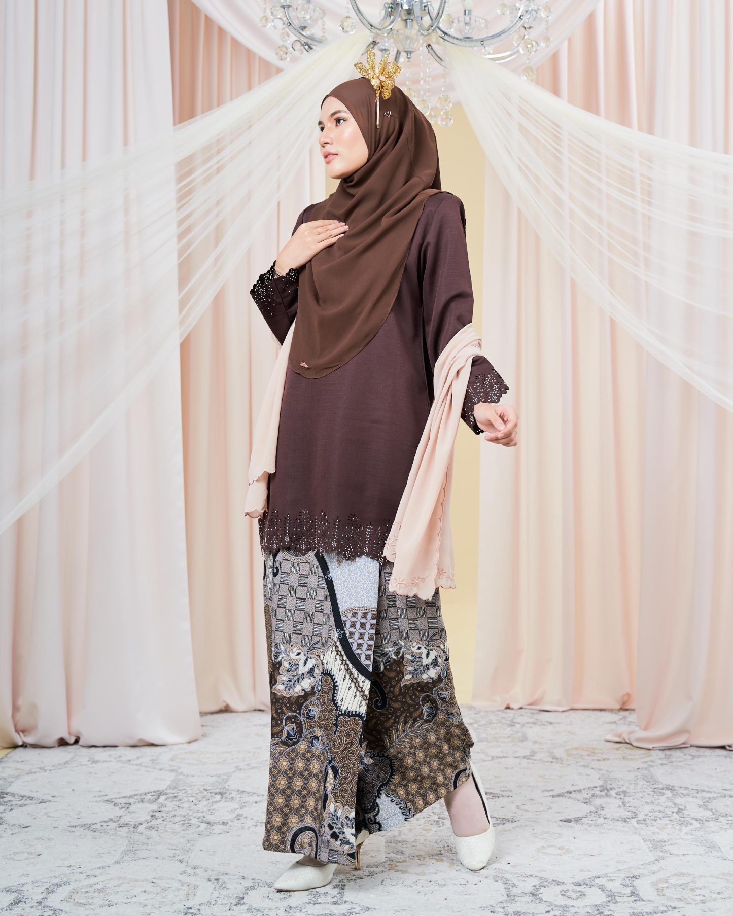 Baju Kurung Batik Lasercut Helda - Wood Brown