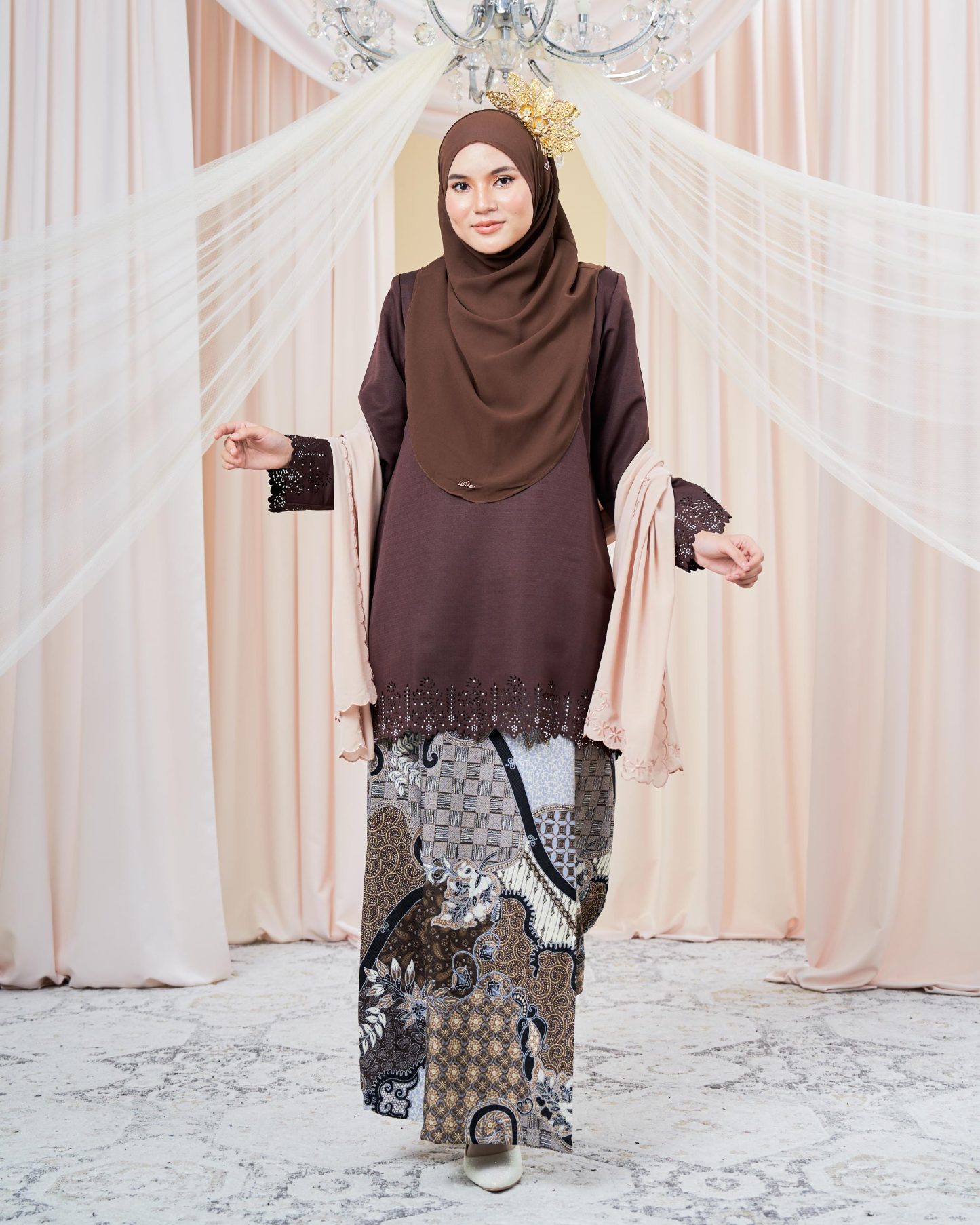 Baju Kurung Batik Lasercut Helda - Wood Brown