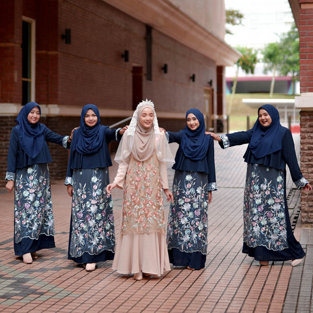 Abaya Lace Ayna - Sea Blue