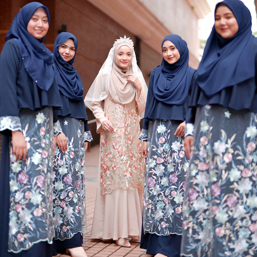Abaya Lace Ayna - Milky Rose