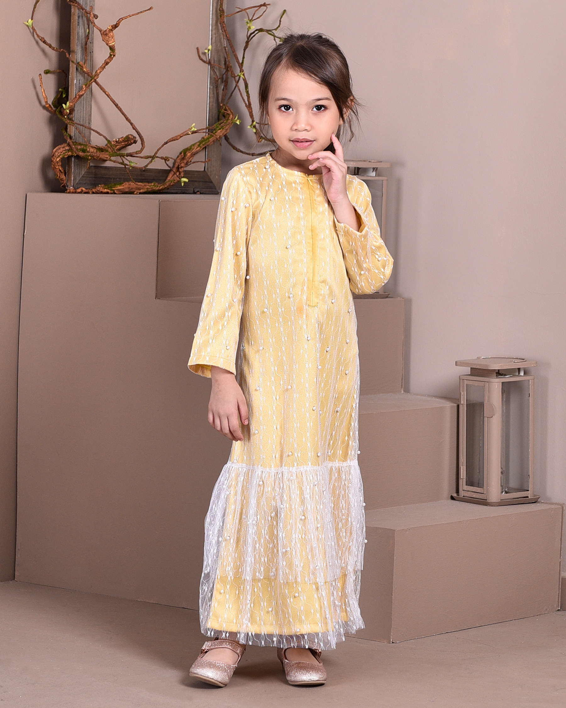 Abaya Lace Tutu Isabelle Kids - Banana