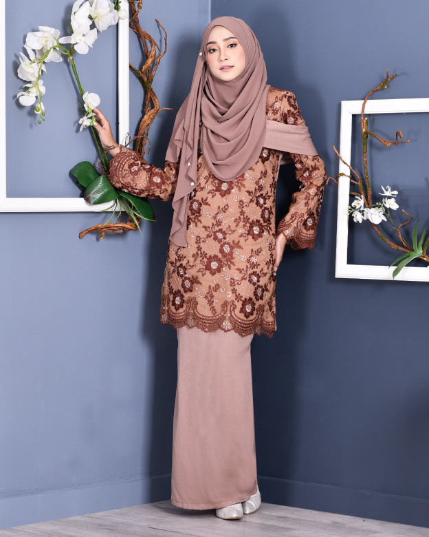 Baju Kurung Lace Brigette - Brown Buffel