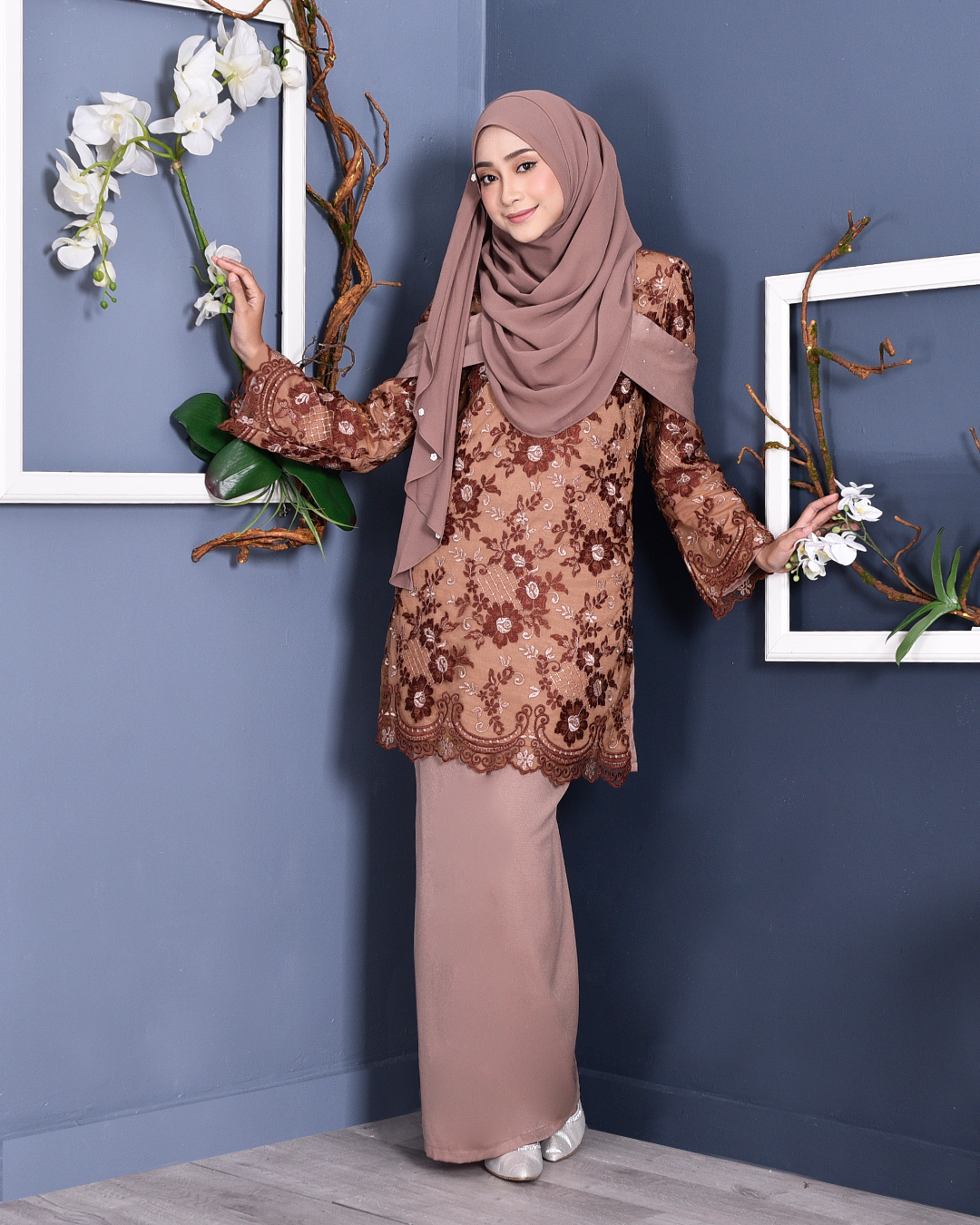 Baju Kurung Lace Brigette - Brown Buffel