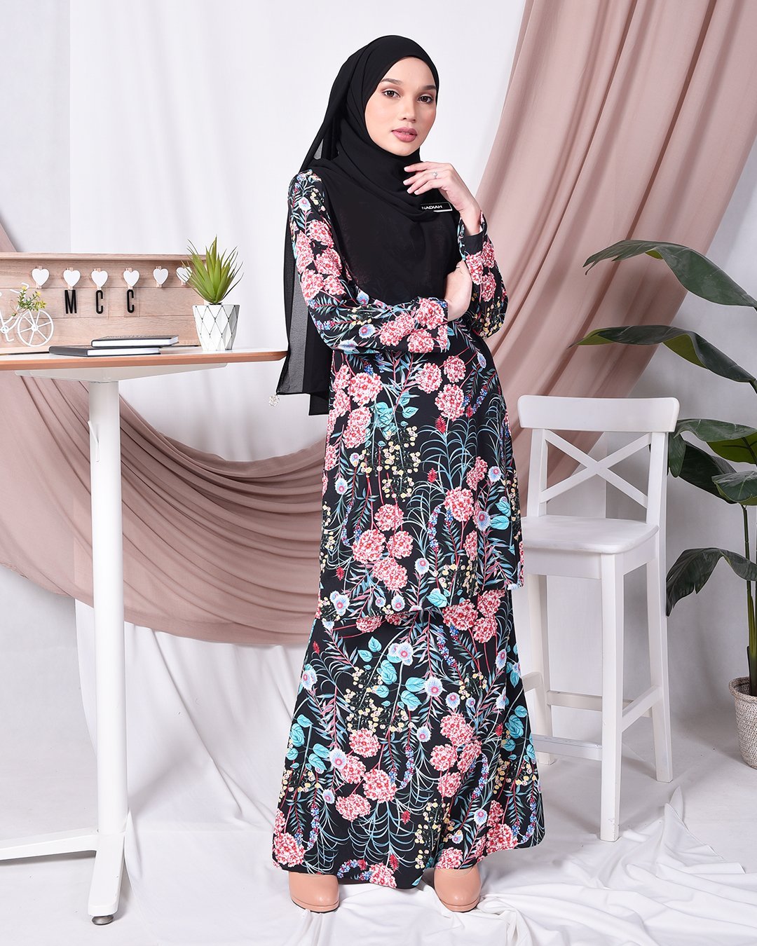 Baju Kurung Moden Tira - Black