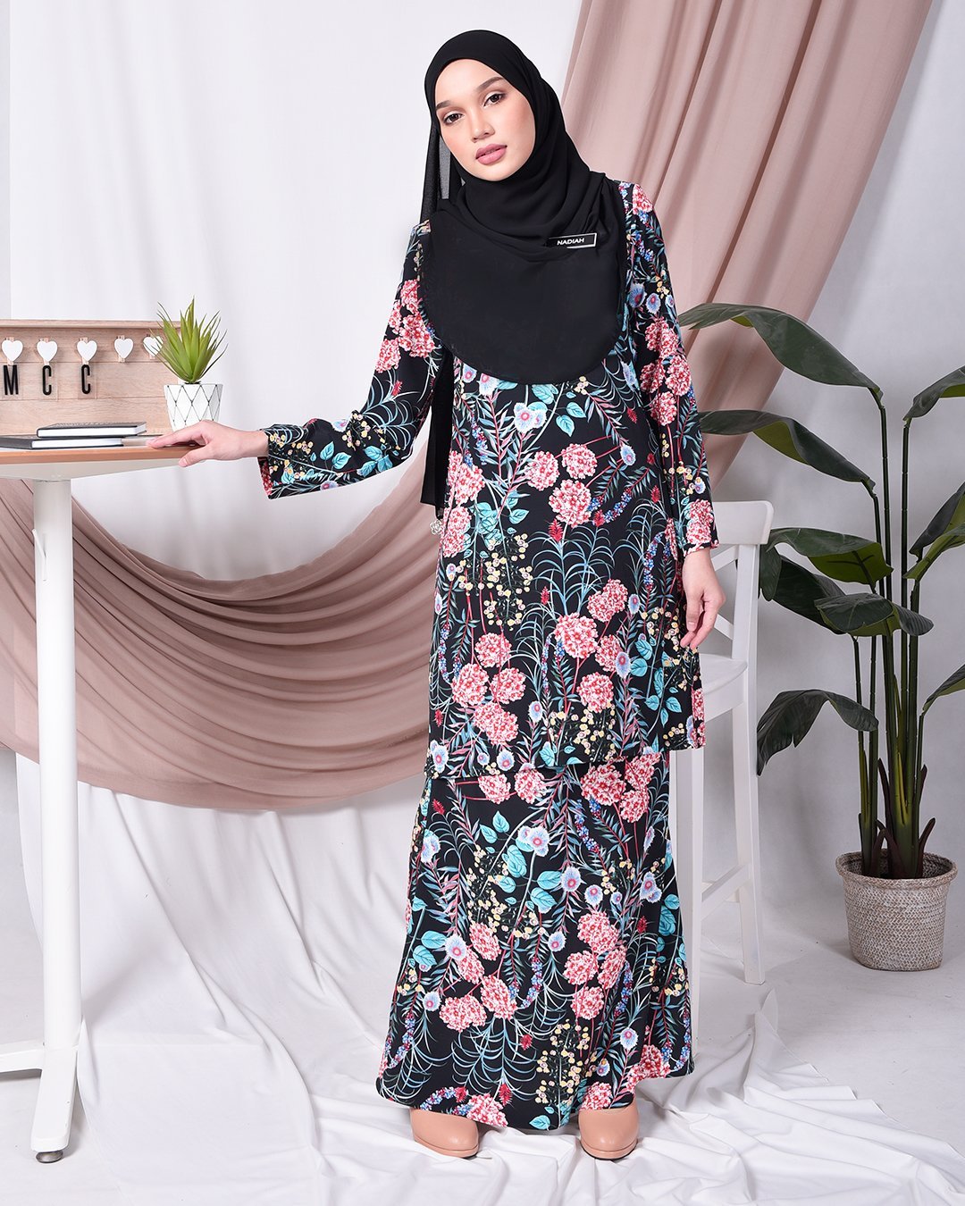 Baju Kurung Moden Tira - Black