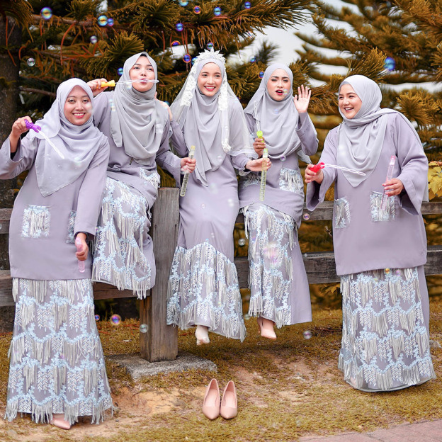 Baju Kurung Kedah Lace Sequin Jaelyn - Silvermine