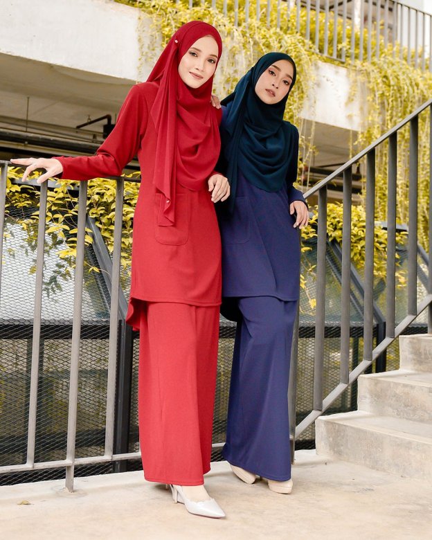 Baju Kurung Kozi Ironless Dream - Red