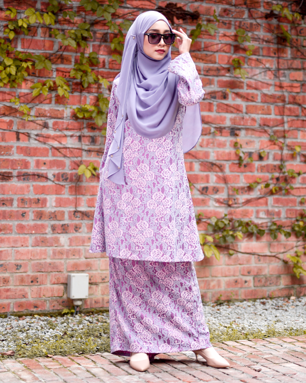 Baju Kurung Lace Lux Gwen - Purple