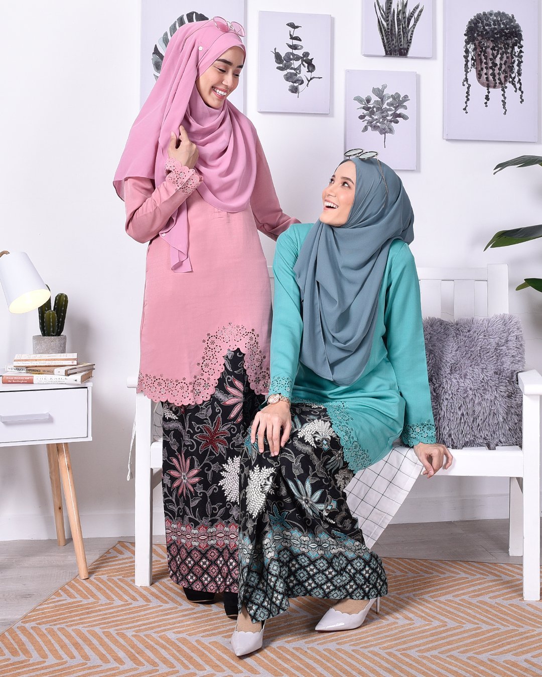 Baju Kurung Batik Moden Lasercut Nasim - Turquoise