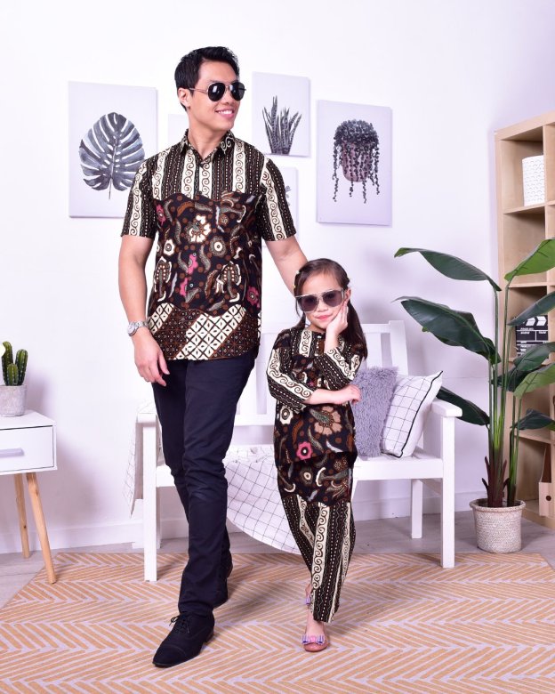 Baju Kemeja Batik Nordin - Brown
