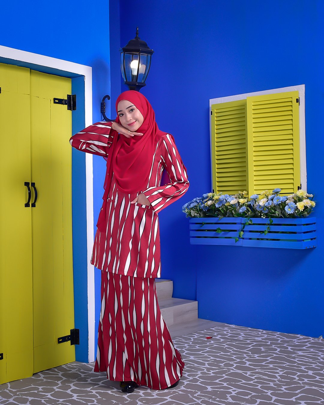 Baju Kurung Kedah Kate - Scarlet Red