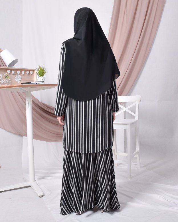 Baju Kurung Moden Monica - Black