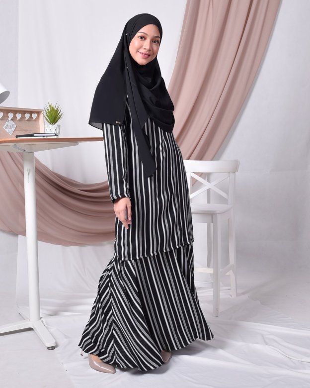 Baju Kurung Moden Monica - Black