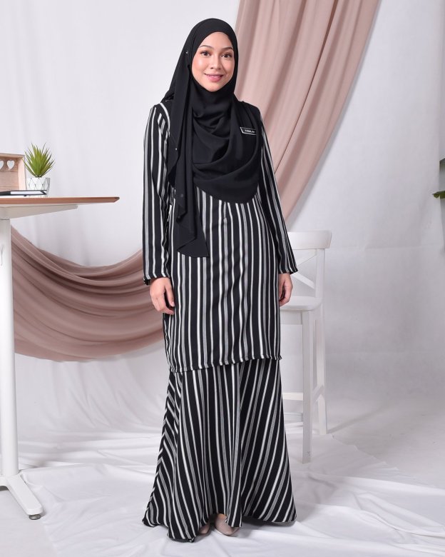 Baju Kurung Moden Monica - Black