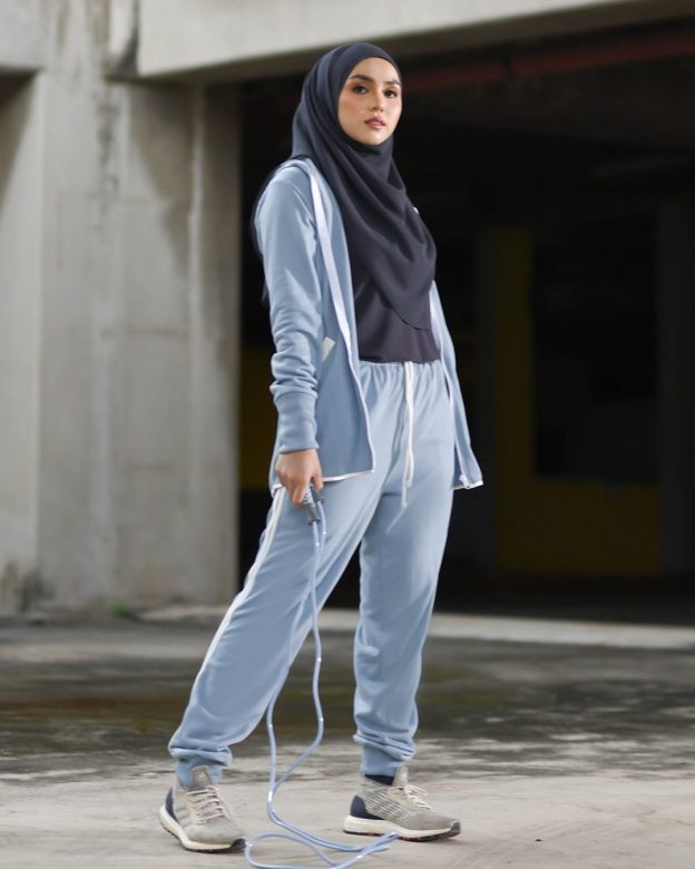 Jacket Hoodie Activewear Alexa - Aegen Blue