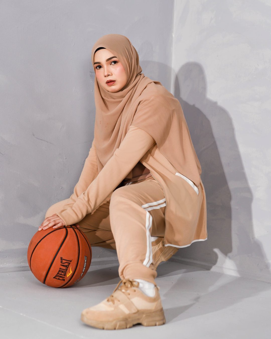 Jacket Hoodie Activewear Alexa - Brown Latte
