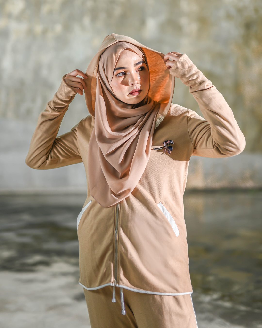 Jacket Hoodie Activewear Alexa - Brown Latte