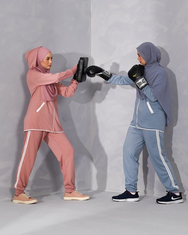Jacket Hoodie Activewear Alexa - Navy Blue