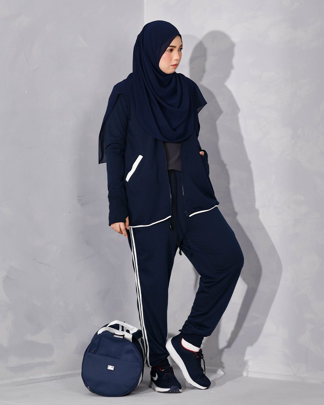 Jacket Hoodie Activewear Alexa - Navy Blue