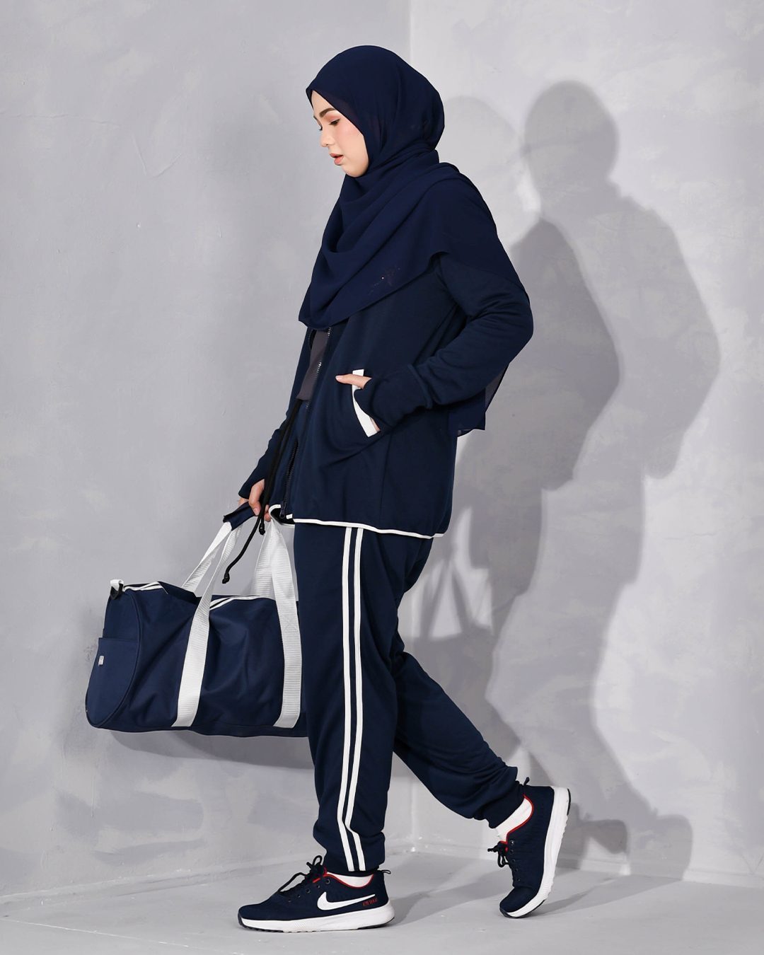 Jacket Hoodie Activewear Alexa - Navy Blue