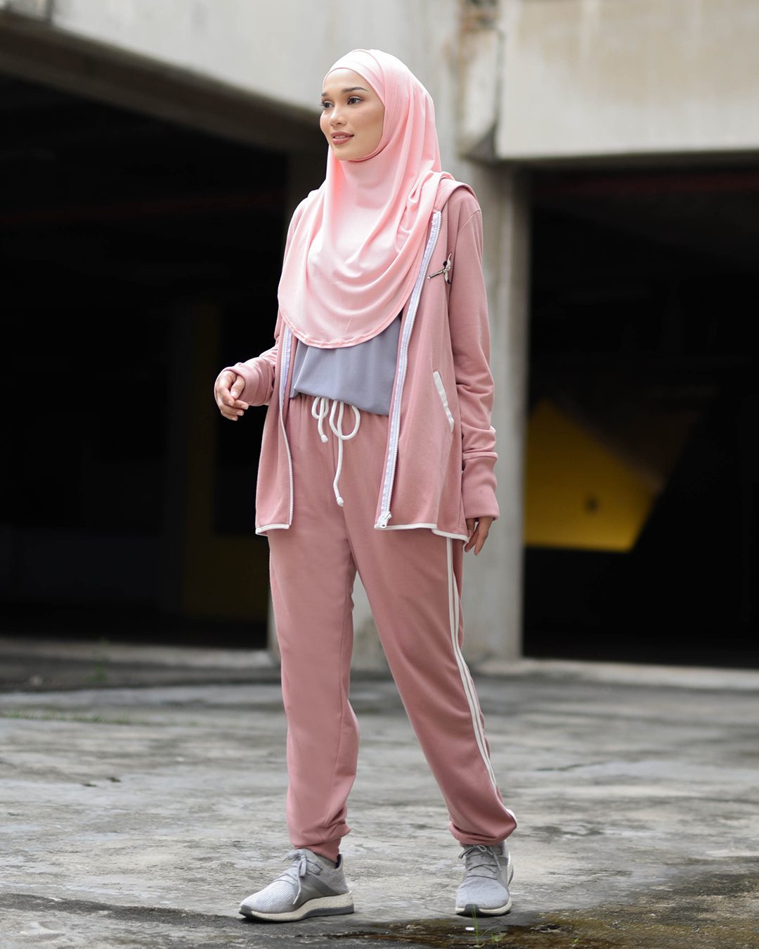 Jacket Hoodie Activewear Alexa - Rose Pink