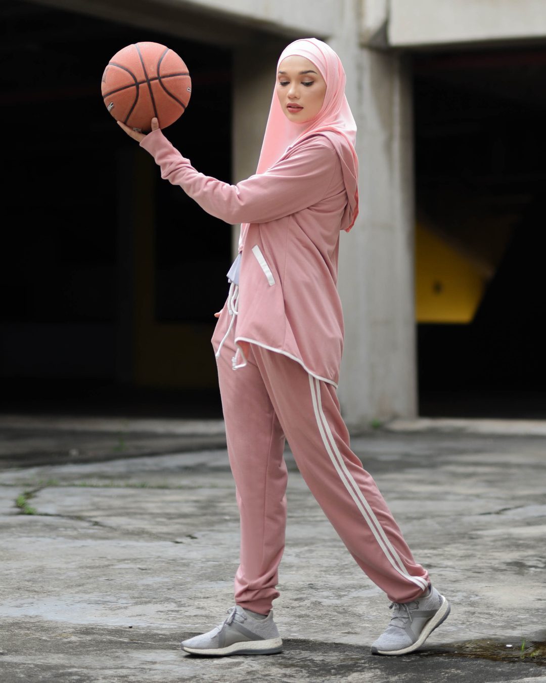 Jacket Hoodie Activewear Alexa - Rose Pink