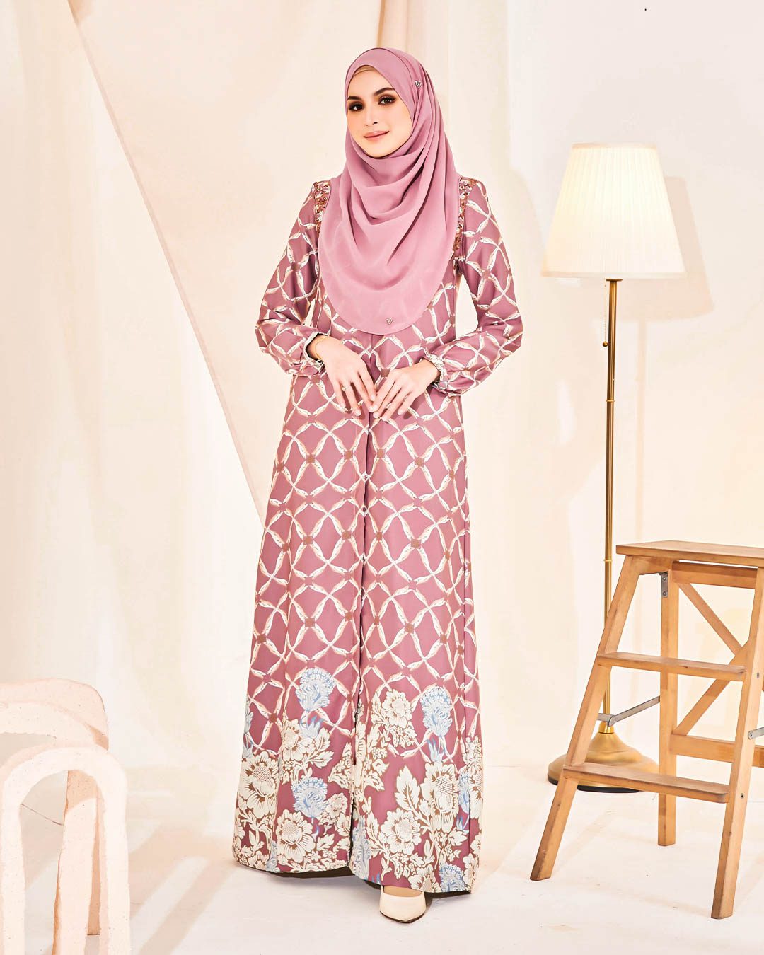 Dress Elita - Thulian Pink