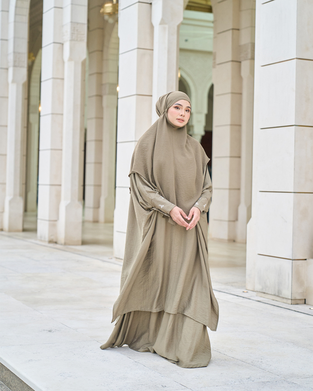 Kaftan And Khimar 3-Piece Suit Coquette Sulam Ribbon Clarissa - Laurel Green
