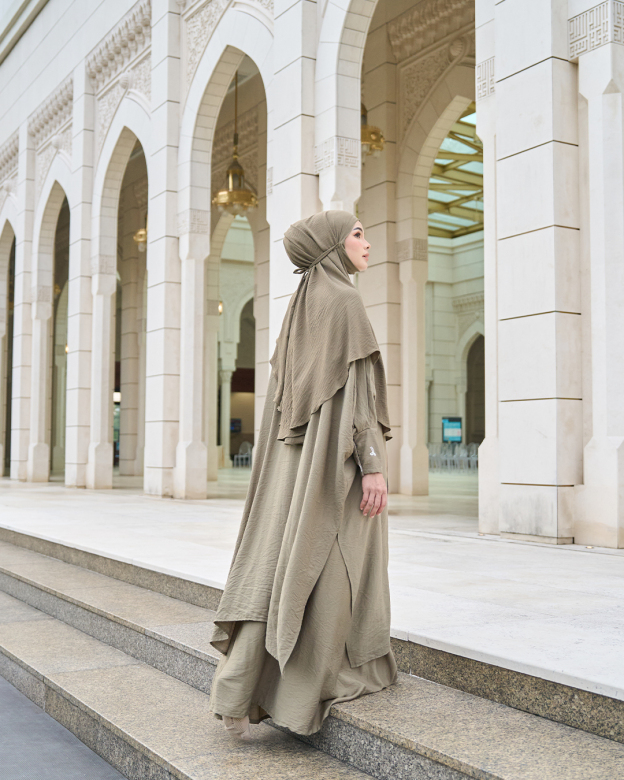 Kaftan And Khimar 3-Piece Suit Coquette Sulam Ribbon Clarissa - Laurel Green