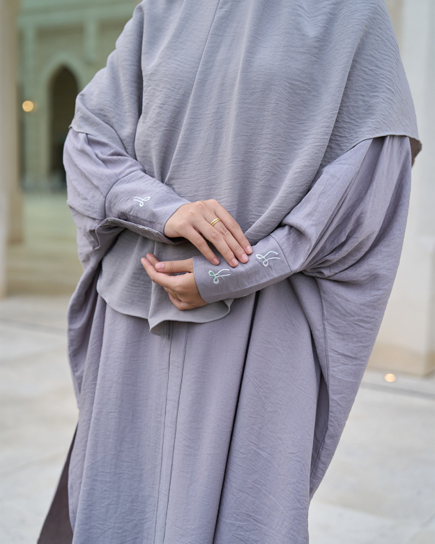 Kaftan And Khimar 3-Piece Suit Coquette Sulam Ribbon Clarissa - Silver Grey