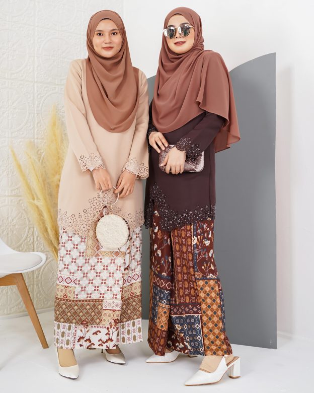 Baju Kebarung Lasercut Azeera - Wood Brown