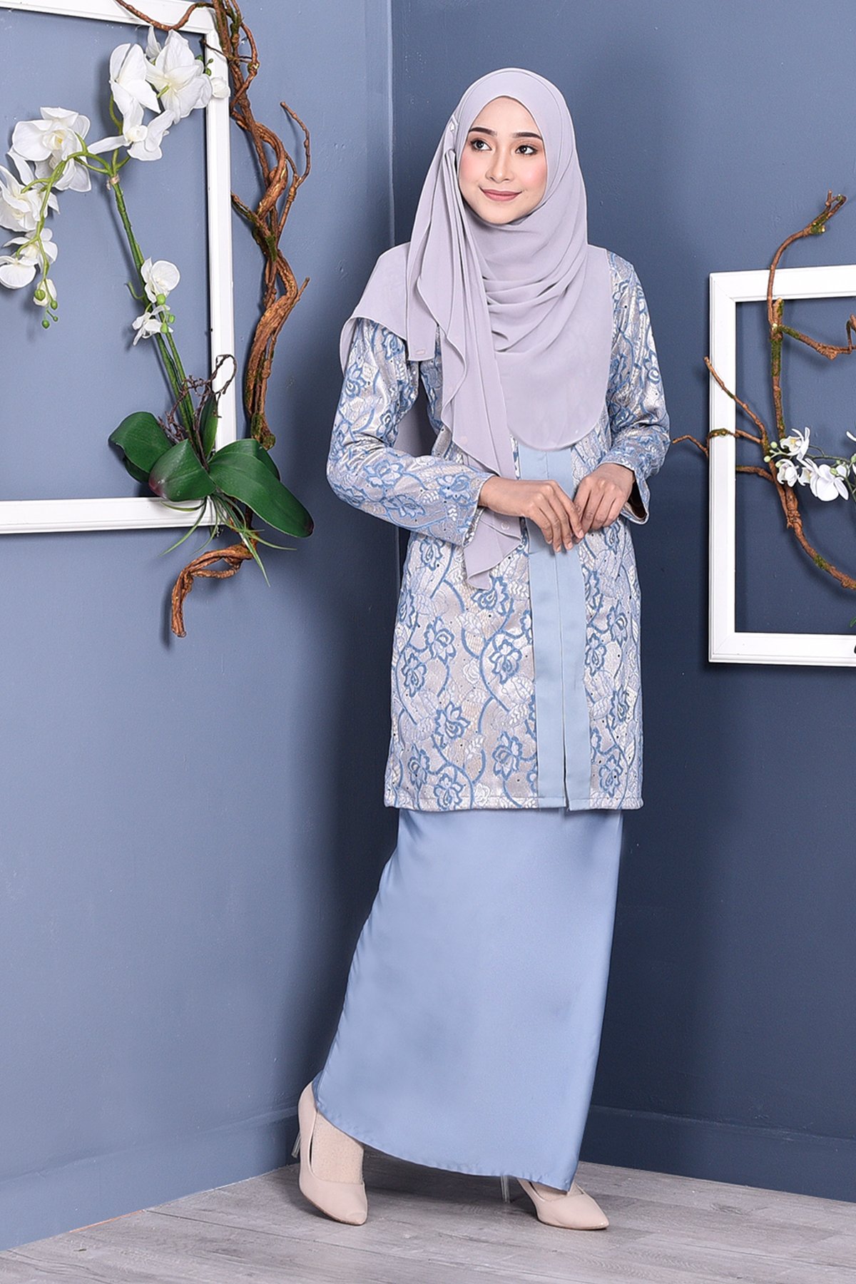 Baju Kebarung Lace Geyna - Sky Blue