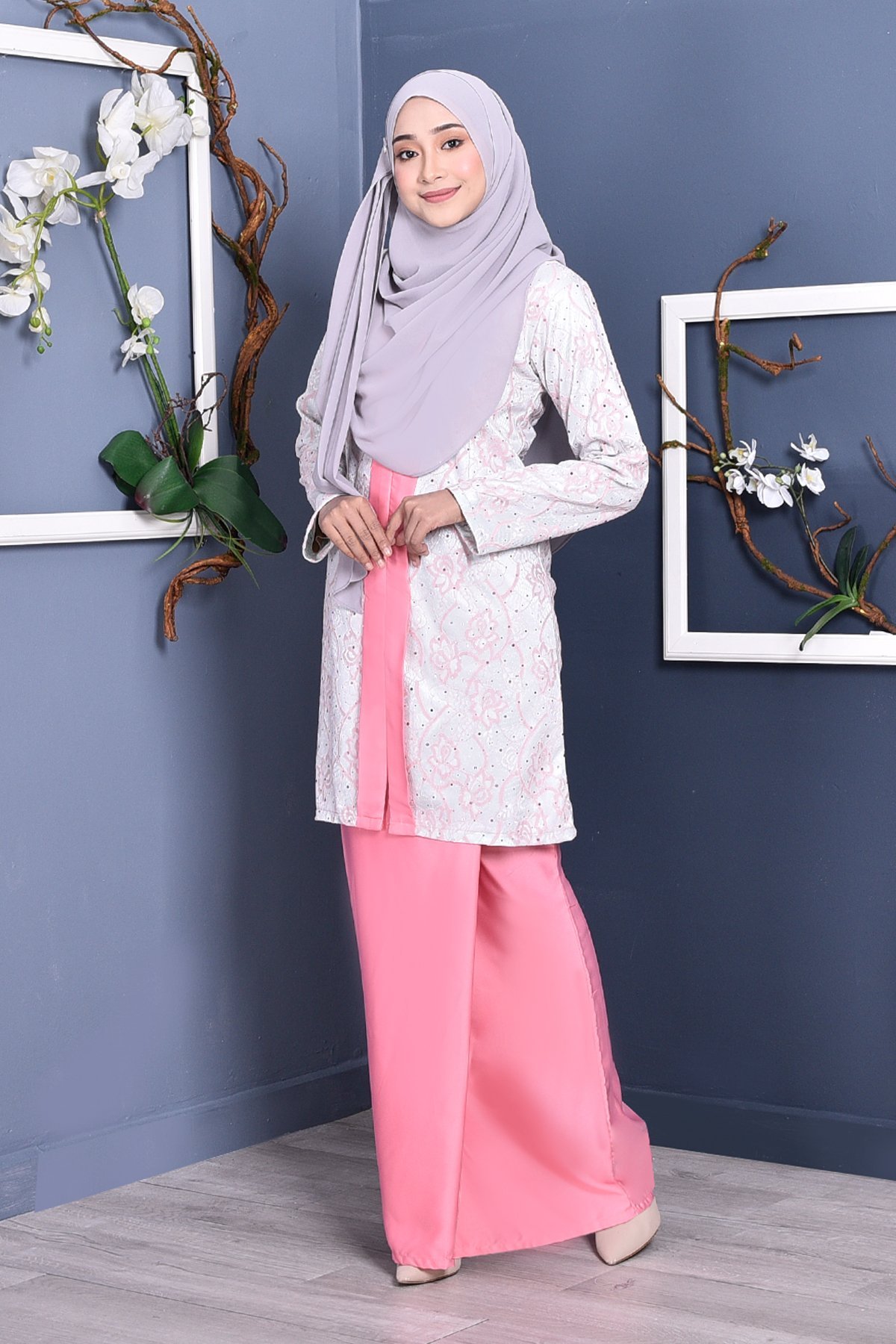 Baju Kebarung Lace Geyna - Milky Rose