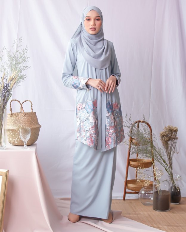 Baju Kebarung Lace Adeen - Dusty Lightblue