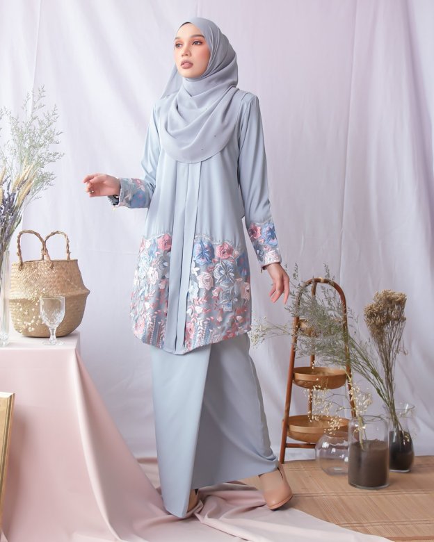 Baju Kebarung Lace Adeen - Dusty Lightblue