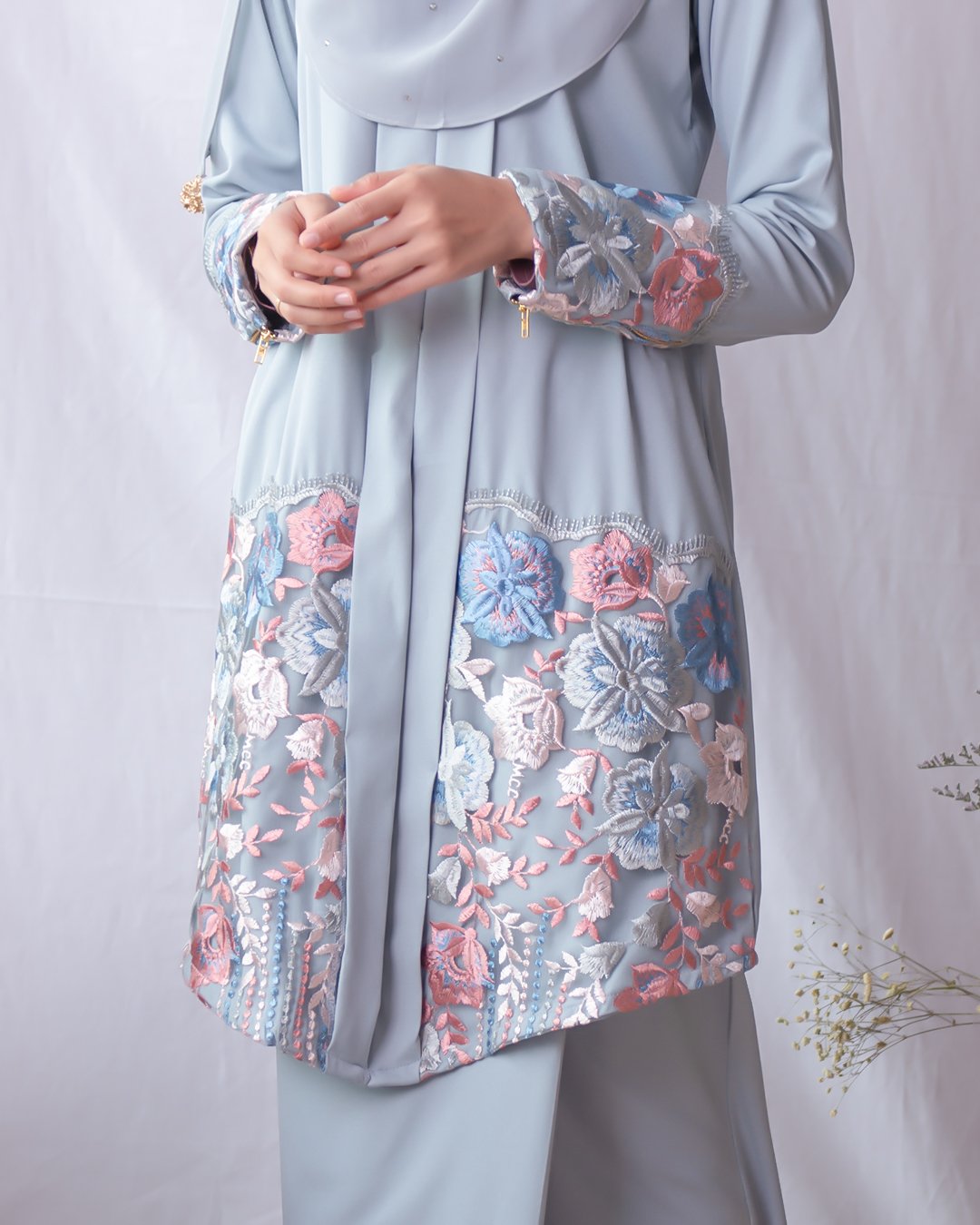 Baju Kebarung Lace Adeen - Dusty Lightblue