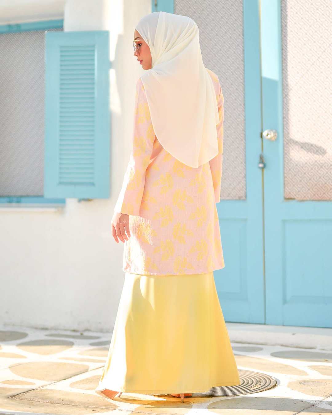 Baju Kebarung Lace Geesha - Peach Custard