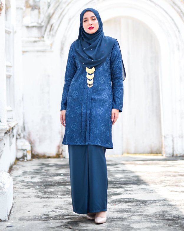 Baju Kebarung Lace Gyra - Blue