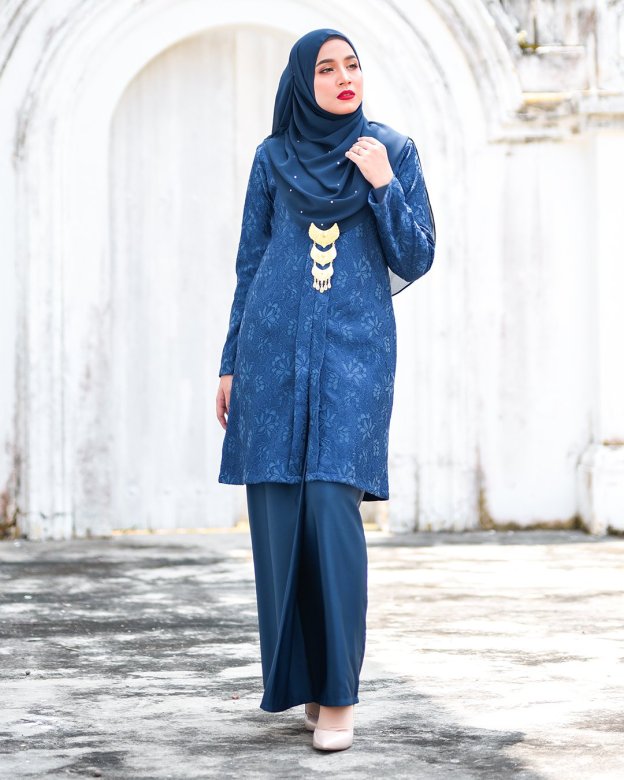 Baju Kebarung Lace Gyra - Blue