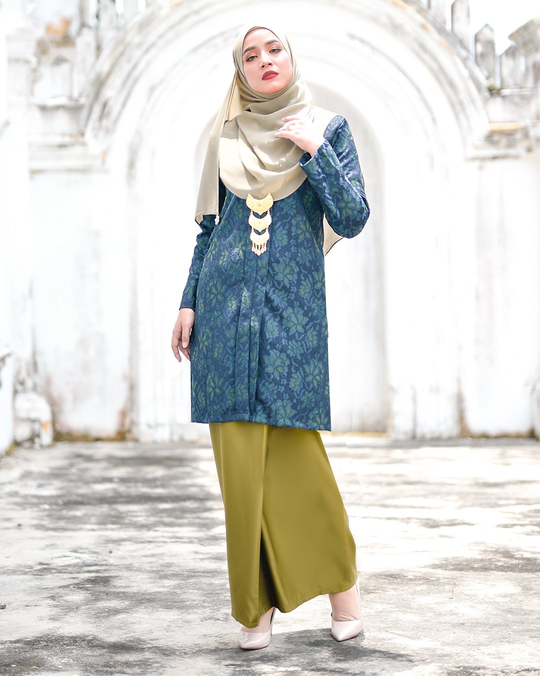 Baju Kebarung Lace Gyra - Green